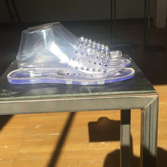 Clear Spiked jelly sandals - Picture 3 of 7